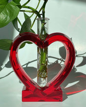 Load image into Gallery viewer, Red Heart Jelly Vase