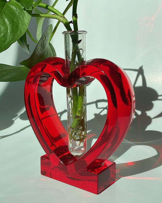 Red Heart Jelly Vase